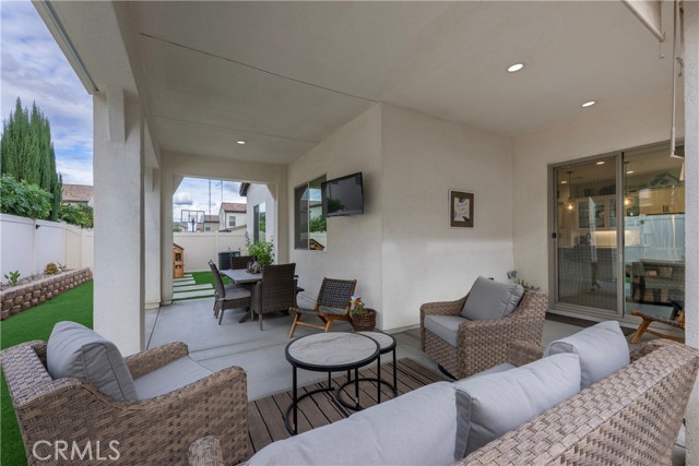 Detail Gallery Image 8 of 75 For 4124 Cameron Way, Corona,  CA 92883 - 3 Beds | 2 Baths