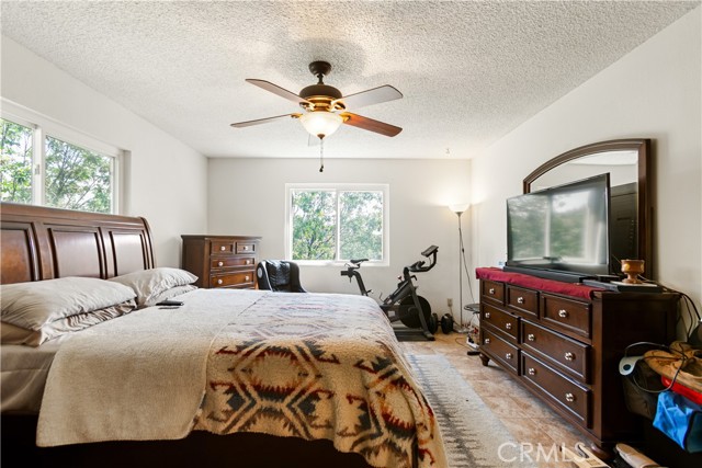 Detail Gallery Image 23 of 37 For 26303 Jacqueline Rd, Twin Peaks,  CA 92391 - 4 Beds | 2 Baths