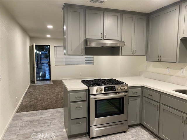 20381 Zuni Road, Apple Valley CA: https://media.crmls.org/medias/2e5043de-0f6a-45ba-a420-6776b469d0e8.jpg