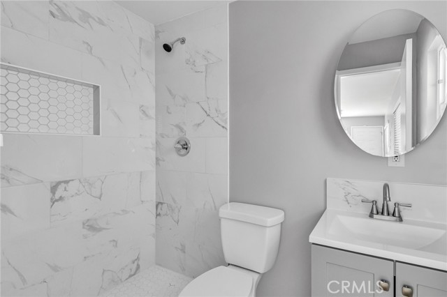 17105 Woodruff Avenue, Bellflower CA: https://media.crmls.org/medias/2e50c8bc-36c5-4eec-95d0-88cefe3910bc.jpg