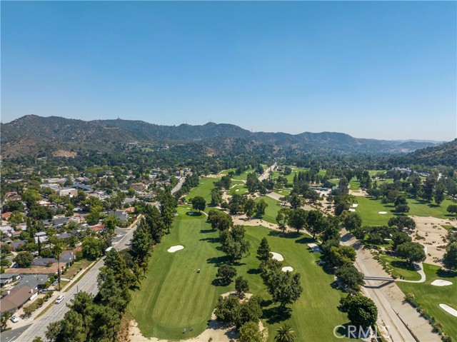 Detail Gallery Image 53 of 59 For 3524 Country Club Dr, Glendale,  CA 91208 - 5 Beds | 4 Baths