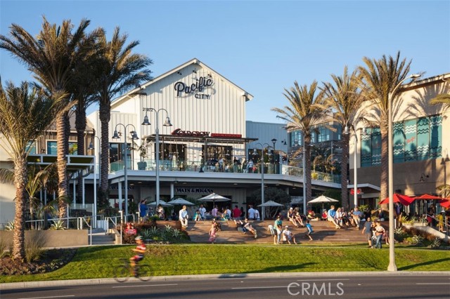 Detail Gallery Image 61 of 65 For 714 Alabama St, Huntington Beach,  CA 92648 - 4 Beds | 4/1 Baths