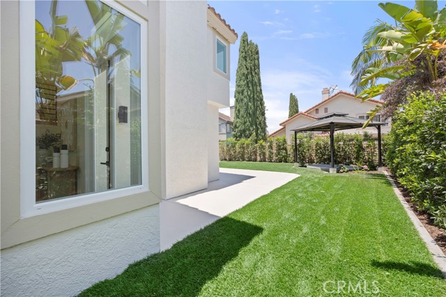 24876 Avenida Avalon, Laguna Hills CA: https://media.crmls.org/medias/2e523a08-6d3c-497f-afc6-c3c991f6be57.jpg