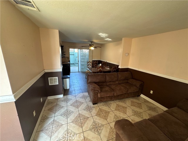 Detail Gallery Image 22 of 64 For 3600 Mountain Ave 12f,  San Bernardino,  CA 92404 - 2 Beds | 1/1 Baths