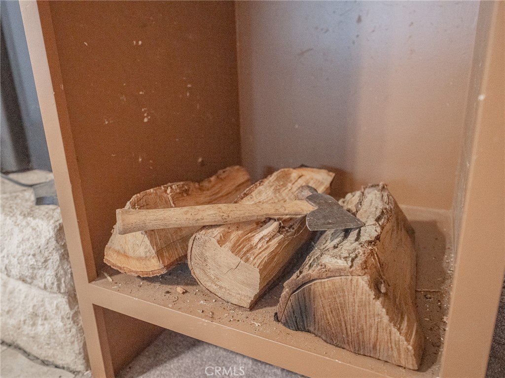 https://media.crmls.org/medias/2e54486f-0ba9-412d-8ec2-9799b3ac020c.jpg?preset=X-Large