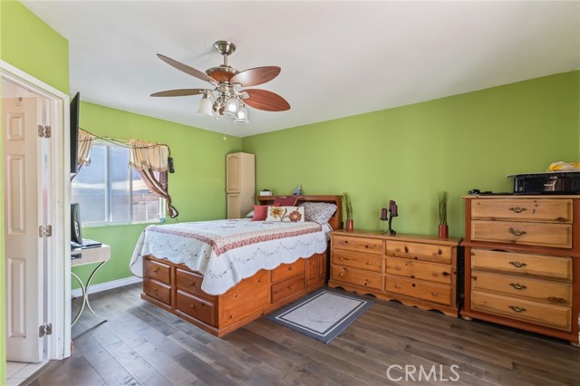 Detail Gallery Image 14 of 27 For 12945 Jefferson Avenue, Hawthorne,  CA 90250 - 3 Beds | 2 Baths