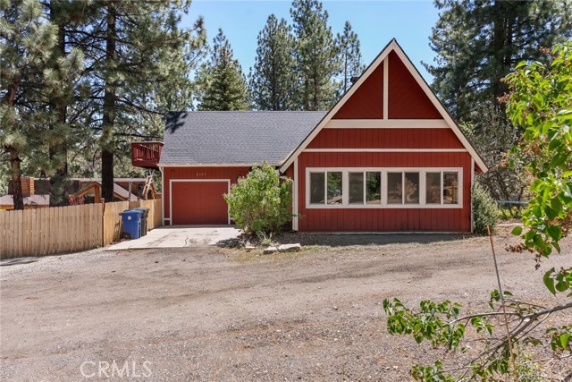 2157 Mariposa Lane