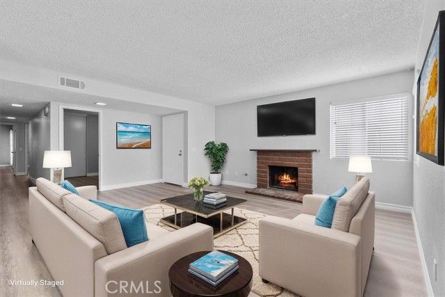 Detail Gallery Image 3 of 23 For 3174 Little Mountain a,  San Bernardino,  CA 92405 - 3 Beds | 2 Baths