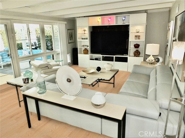 Detail Gallery Image 30 of 52 For 250 Bucknell Rd, Costa Mesa,  CA 92626 - 3 Beds | 2 Baths