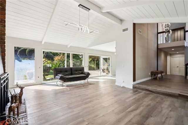 Detail Gallery Image 4 of 28 For 840 Kirkwood, La Habra,  CA 90631 - 5 Beds | 4 Baths