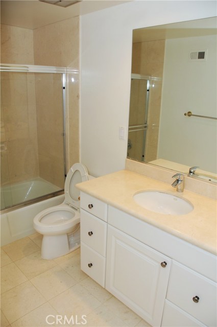 62 Aspen Way, Rolling Hills Estates, California 90274, 2 Bedrooms Bedrooms, ,2 BathroomsBathrooms,Residential,Sold,Aspen,SB17057703