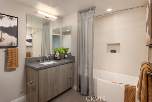 Detail Gallery Image 8 of 21 For 511 S Harbor #427,  San Pedro,  CA 90731 - 2 Beds | 2 Baths