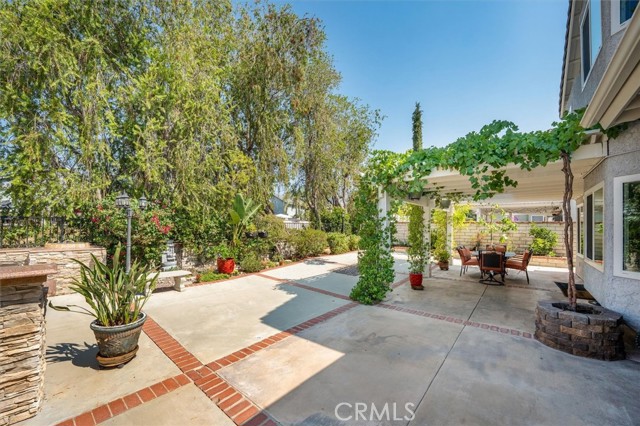Detail Gallery Image 26 of 42 For 28735 Citrus Pl, Saugus,  CA 91390 - 4 Beds | 3 Baths