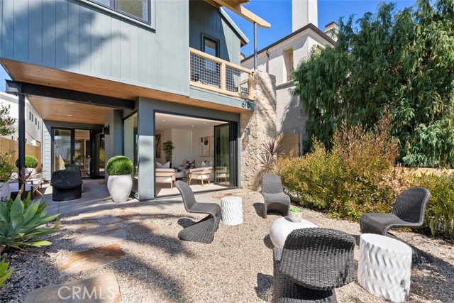 Detail Gallery Image 4 of 30 For 619 Marguerite Ave, Corona Del Mar,  CA 92625 - 3 Beds | 3/1 Baths