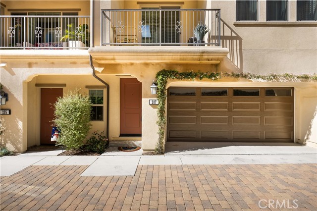 Detail Gallery Image 2 of 50 For 207 Winterbrook, Lake Forest,  CA 92610 - 2 Beds | 2/1 Baths