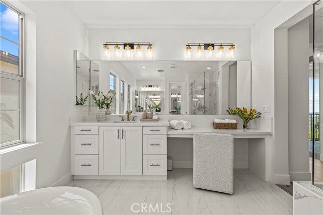 Detail Gallery Image 37 of 69 For 1186 Viejo Hills Dr, Lake Forest,  CA 92610 - 5 Beds | 5/1 Baths