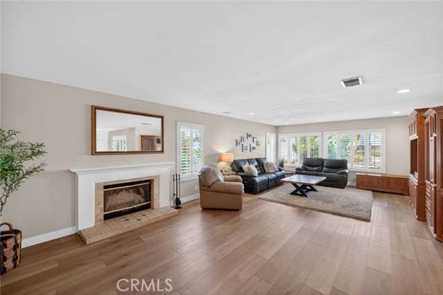 Detail Gallery Image 23 of 75 For 28322 Corte Ocaso, Temecula,  CA 92592 - 5 Beds | 3 Baths