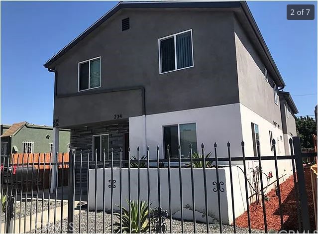 234 E 68th Street, Los Angeles, CA, 90003 234 E 68th Street, Los Angeles, CA, 90003