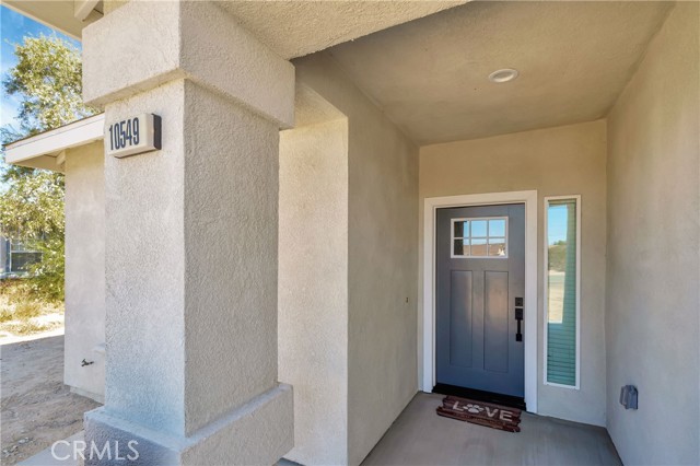 Detail Gallery Image 4 of 44 For 10549 Camille Ct, California City,  CA 93505 - 3 Beds | 2 Baths