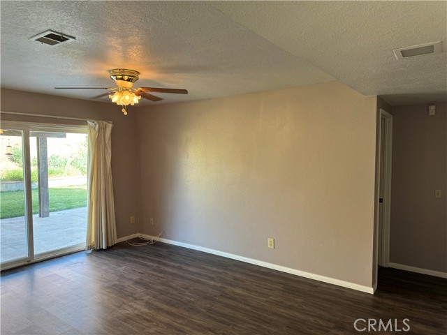 Detail Gallery Image 20 of 55 For 12640 Willow Tree Ave, Moreno Valley,  CA 92553 - 3 Beds | 2 Baths