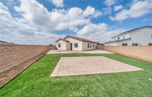 Detail Gallery Image 21 of 39 For 3476 Smith St, Jurupa Valley,  CA 92509 - 4 Beds | 2 Baths