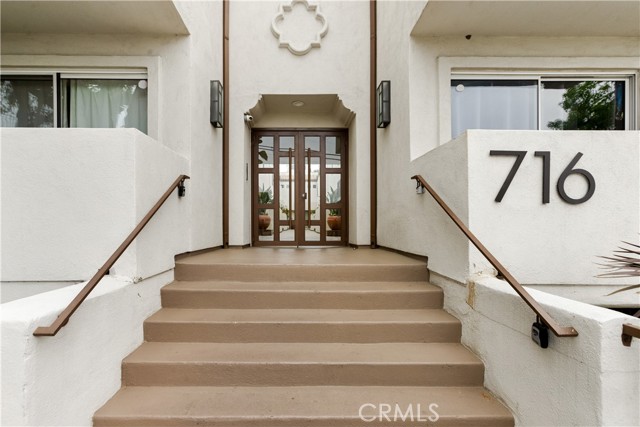 716 Maltman Avenue, Los Angeles CA: https://media.crmls.org/medias/2e5f343f-2286-42d1-bad4-f681c0acfcf0.jpg