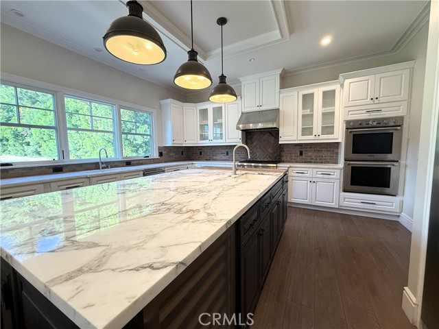 Detail Gallery Image 12 of 34 For 1781 E Mountain St, Pasadena,  CA 91104 - 6 Beds | 7 Baths