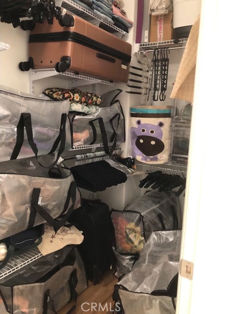 Detail Gallery Image 22 of 36 For 2997 E Pacific Coast Hwy, Signal Hill,  CA 90755 - 2 Beds | 2/1 Baths