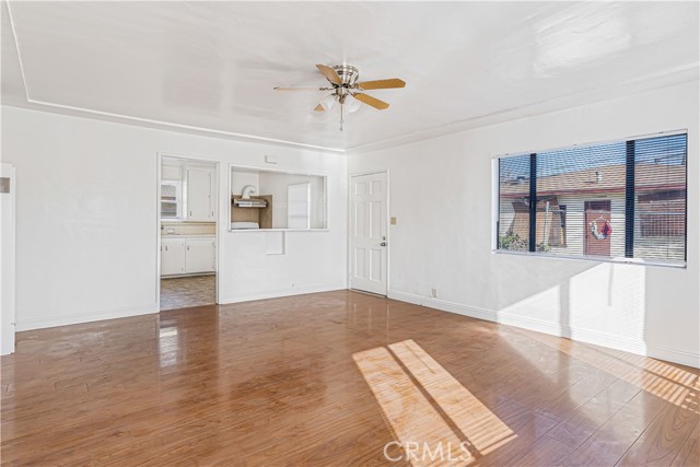 Detail Gallery Image 6 of 13 For 1957 Strathmore, San Gabriel,  CA 91776 - 5 Beds | 2 Baths