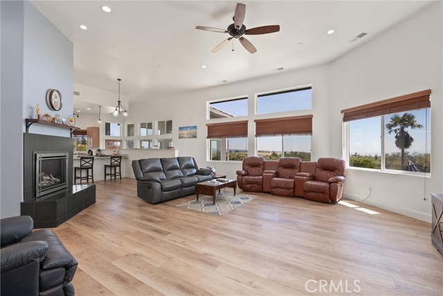 4620 Sandpiper Lane, Paradise CA: https://media.crmls.org/medias/2e609d2f-eacf-4601-813d-ac2867af75bd.jpg