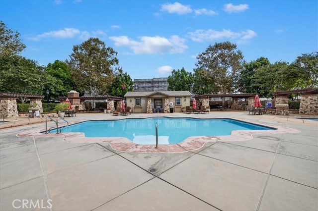 Detail Gallery Image 3 of 48 For 8541 Oak Barrel #1, Rancho Cucamonga,  CA 91730 - 3 Beds | 2/1 Baths