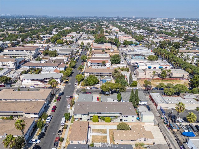 Detail Gallery Image 13 of 14 For 1880 Cedar Ave, Long Beach,  CA 90806 - – Beds | – Baths