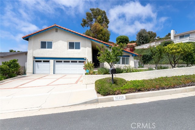 30358 Via Rivera, Rancho Palos Verdes, California 90275, 4 Bedrooms Bedrooms, ,3 BathroomsBathrooms,Residential,Sold,Via Rivera,SB22144929