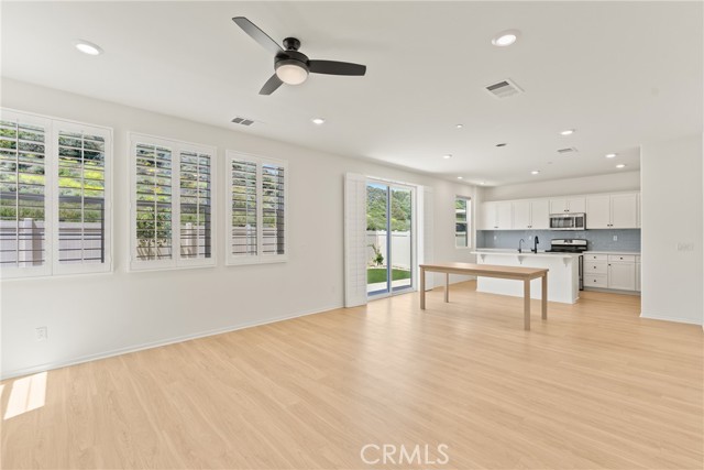 Detail Gallery Image 6 of 41 For 17100 Gray Pine Pl, San Bernardino,  CA 92407 - 3 Beds | 2/1 Baths