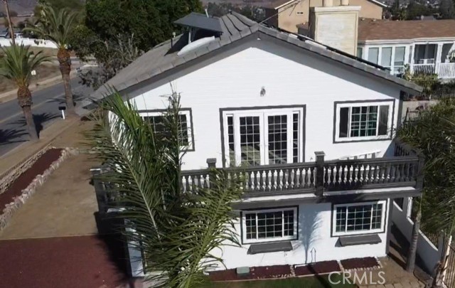 1006 W Pottery Street, Lake Elsinore CA: https://media.crmls.org/medias/2e64ad43-97cd-4af3-8c40-3b2ca0ef4a68.jpg