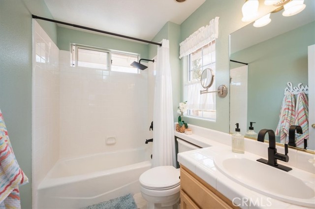 Detail Gallery Image 23 of 57 For 523 Woodgreen Way, Nipomo,  CA 93444 - 3 Beds | 3/1 Baths