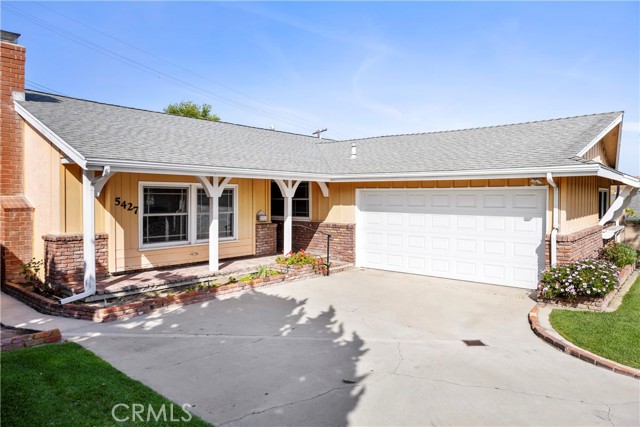 Detail Gallery Image 4 of 56 For 5427 Edgemere Dr, Torrance,  CA 90503 - 4 Beds | 3 Baths