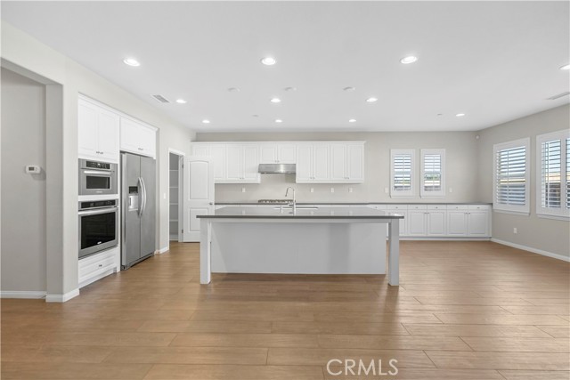 Detail Gallery Image 11 of 29 For 29916 Lomond Dr, Menifee,  CA 92585 - 4 Beds | 2/1 Baths