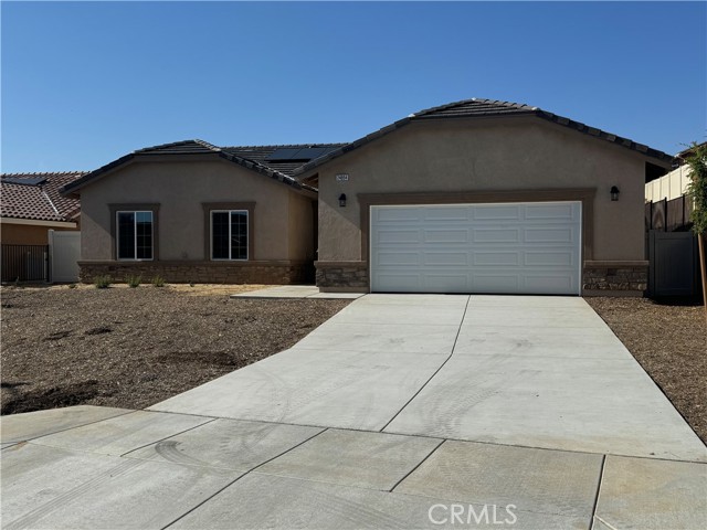 Detail Gallery Image 2 of 25 For 24894 Tranquil Way, Moreno Valley,  CA 92557 - 4 Beds | 2/1 Baths