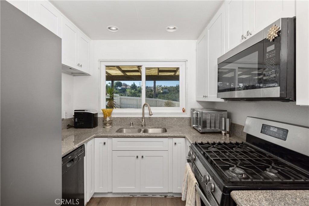 4657 Chateau Place