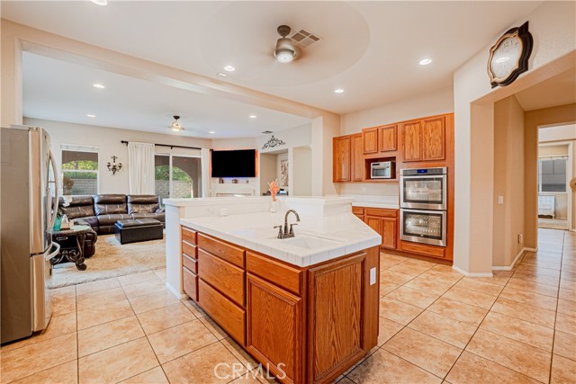 Detail Gallery Image 11 of 75 For 29373 via Milagro, Valencia,  CA 91354 - 4 Beds | 2/1 Baths