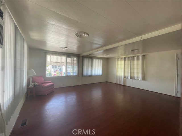 Detail Gallery Image 7 of 41 For 12220 5th #146,  Yucaipa,  CA 92399 - 3 Beds | 3 Baths
