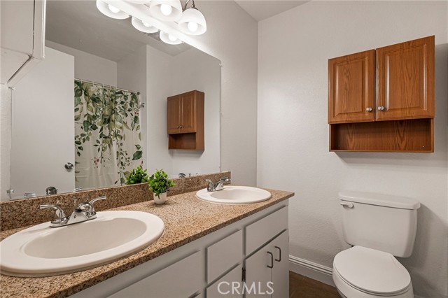 Detail Gallery Image 10 of 34 For 2055 Amanda Way #29,  Chico,  CA 95928 - 3 Beds | 2 Baths