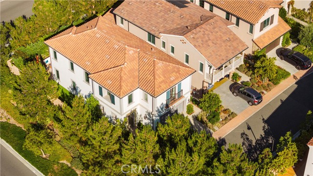100 Viano, Irvine CA: https://media.crmls.org/medias/2e66a8bb-6d31-436d-9106-0667522d7e29.jpg