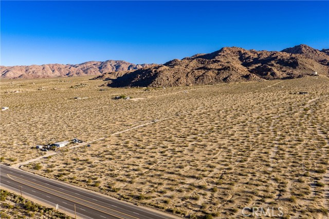 Detail Gallery Image 11 of 28 For 4444 29 Palms, Joshua Tree,  CA 92252 - – Beds | – Baths