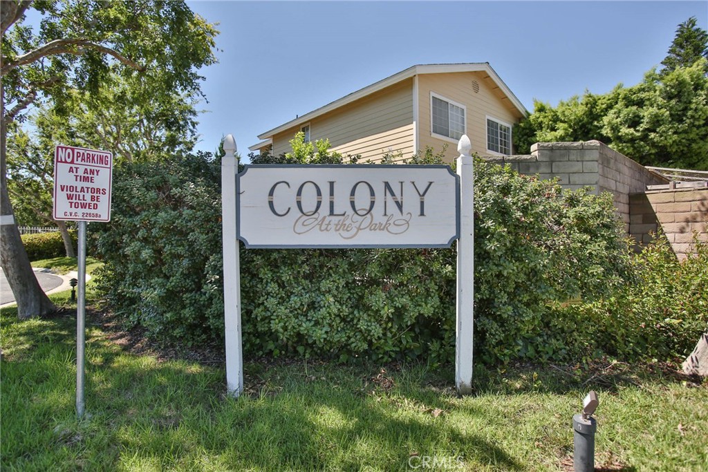 1019 Park Circle