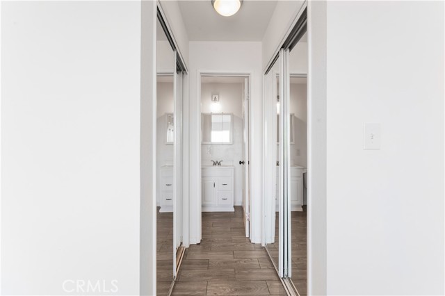 Detail Gallery Image 14 of 36 For 1168 E 10th St #213,  Long Beach,  CA 90813 - 2 Beds | 2 Baths