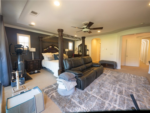 Image 17 of 46 For 22449 Leisure Drive