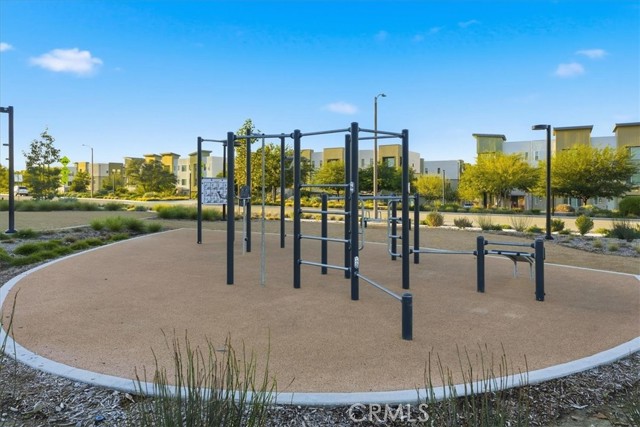 Detail Gallery Image 48 of 55 For 27321 Bear Creek Ln, Valencia,  CA 91381 - 4 Beds | 3/1 Baths