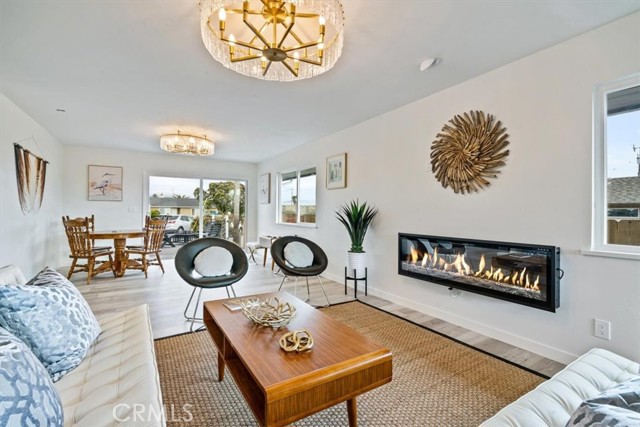31 N 3rd Street, Cayucos CA: https://media.crmls.org/medias/2e6a669f-3c79-4c0c-93aa-61a6f4dac243.jpg